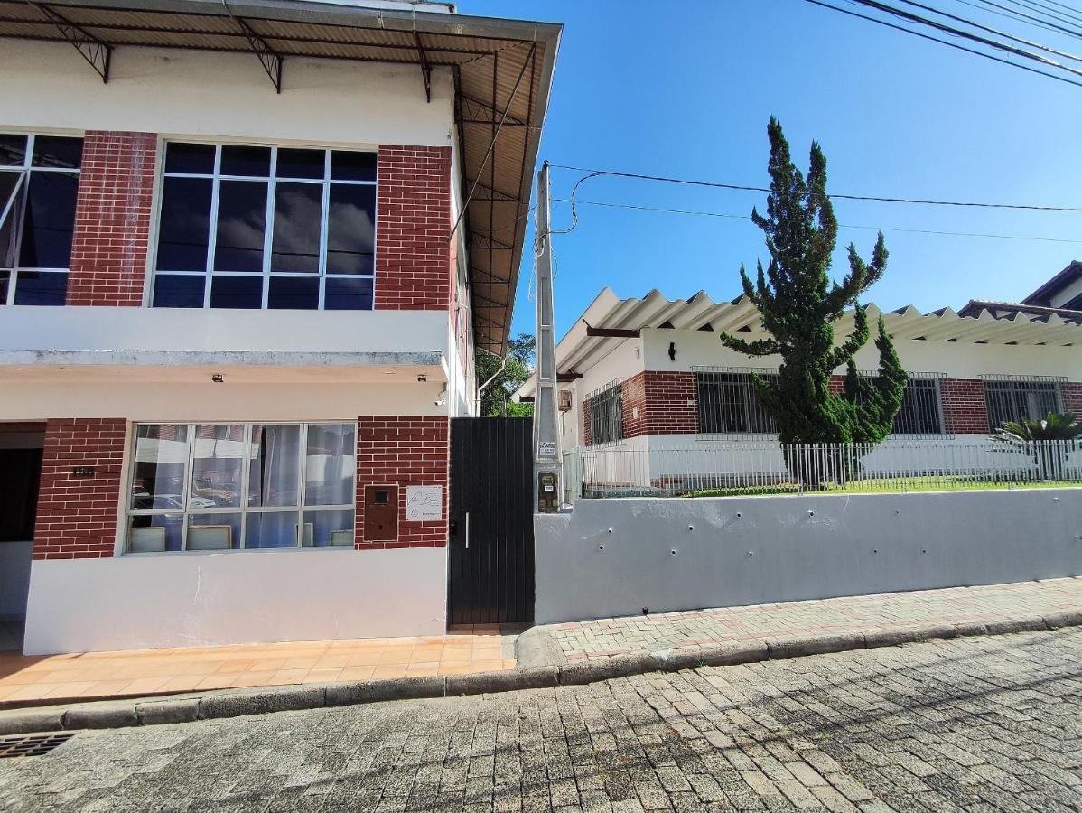 Villa Bilac 06 - Amplo Studio Proximo A Vila Germanica 브루메나우 외부 사진